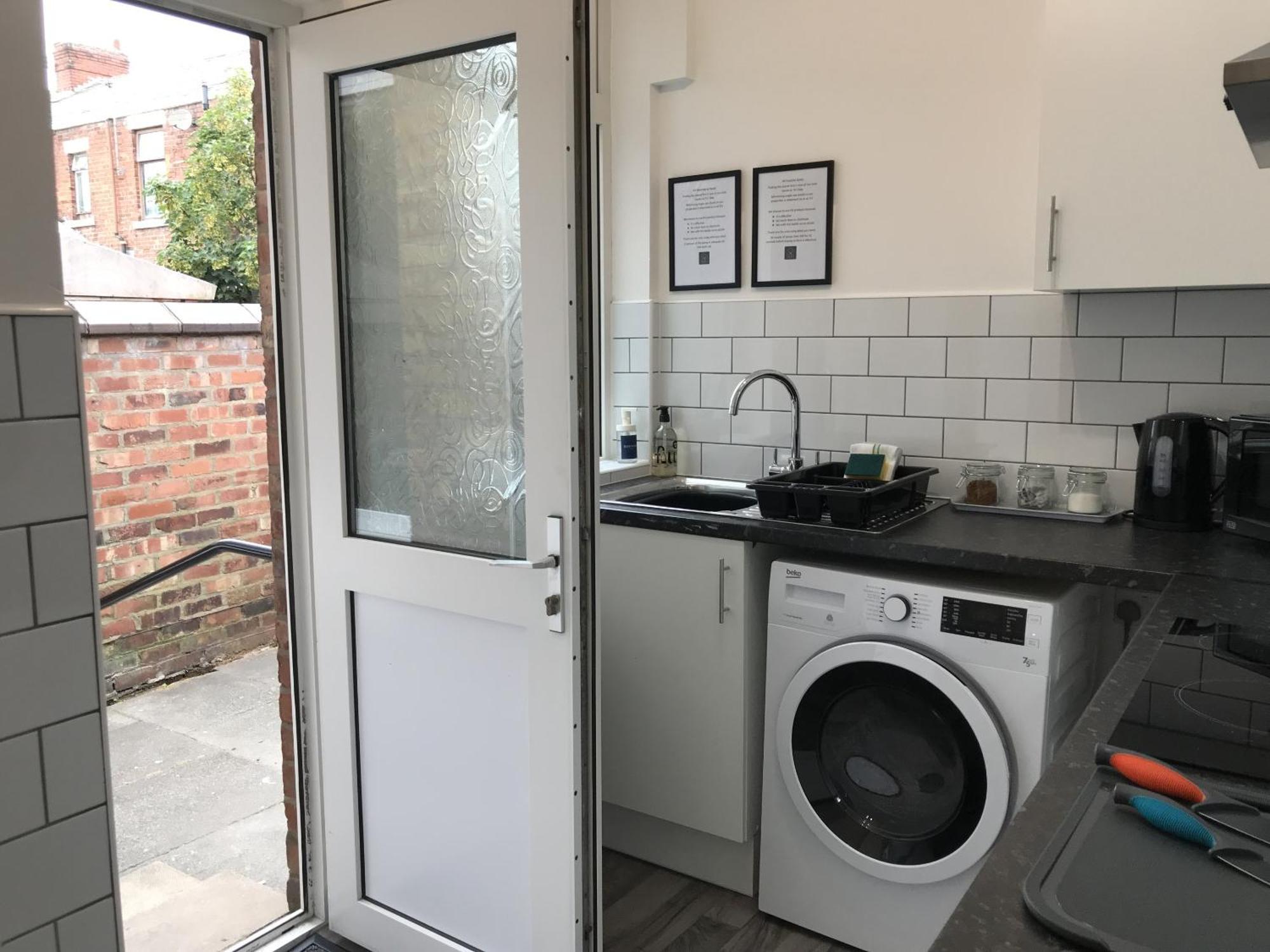 Bright Spacious 3-Bed With Office & Patio, Preston Preston  Buitenkant foto